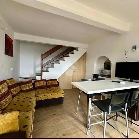 Apartmán Casa Indipendente Su Due Livelli In Liguria-Vista Mare 6-7 Posti Magliolo Exteriér fotografie