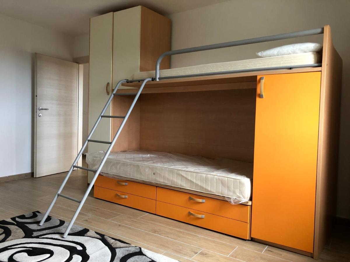 Apartmán Casa Indipendente Su Due Livelli In Liguria-Vista Mare 6-7 Posti Magliolo Exteriér fotografie
