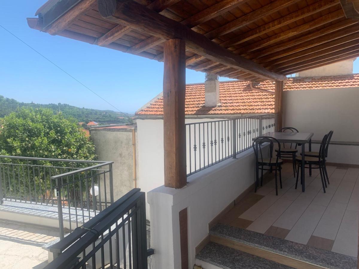 Apartmán Casa Indipendente Su Due Livelli In Liguria-Vista Mare 6-7 Posti Magliolo Exteriér fotografie
